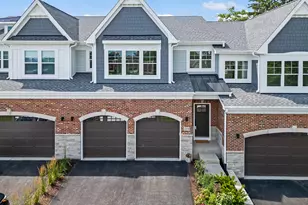 139 Harding Ct, Glen Ellyn, IL 60137 - Photo 1