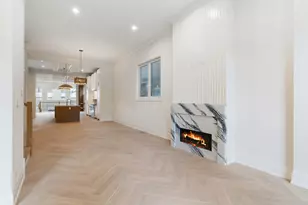 1442 W Fletcher St, Chicago, IL 60657 - Photo 16