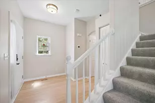 294 Larsdotter Ln, Geneva, IL 60134 - Photo 12