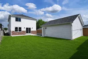 6604 Chester Ave, Hodgkins, IL 60525 - Photo 2