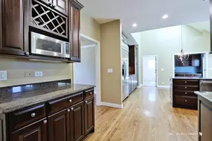 2935 Oxford Ct, Aurora, IL 60502 - Photo 20