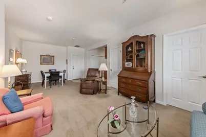 2692 Stone Circle #302, Geneva, IL 60134 - Photo 8