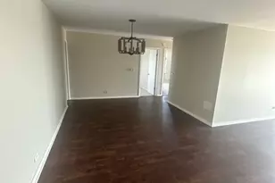 7229 W Higgins Ave, Chicago, IL 60656 - Photo 4