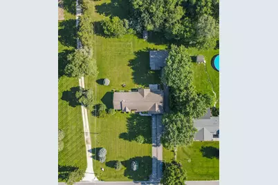 415 E Southmor Road, Morris, IL 60450 - Photo 8