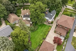 253 Northwood Rd, Riverside, IL 60546 - Photo 30
