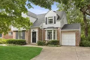 253 Northwood Rd, Riverside, IL 60546 - Photo 1