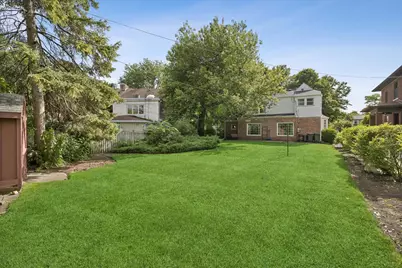 253 Northwood Road, Riverside, IL 60546 - Photo 28