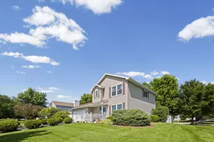 1006 Lindsay St, Joliet, IL 60431 - Photo 2