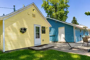 27717 W Grass Lake Dr, Spring Grove, IL 60081 - Photo 2