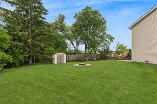1726 Southbridge Ct, Schaumburg, IL 60194 - Photo 22