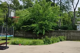 234 N Butterfield Rd, Libertyville, IL 60048 - Photo 32