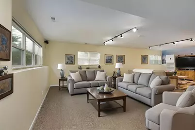 4249 N Kolmar Avenue #4249, Chicago, IL 60641 - Photo 26