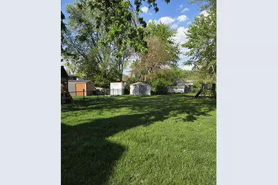 1002 Loren Drive, Joliet, IL 60431 - Photo 4