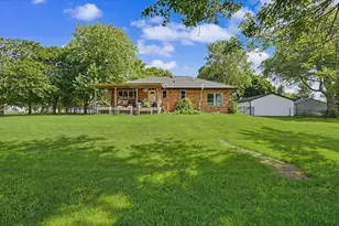 1413 E 2950 North Rd, Mansfield, IL 61854 - Photo 36