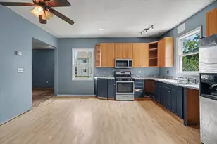 210 S Lott Blvd, Gibson City, IL 60936 - Photo 12