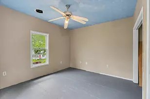 210 S Lott Blvd, Gibson City, IL 60936 - Photo 30