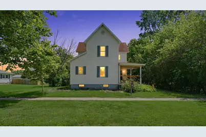 210 S Lott Boulevard, Gibson City, IL 60936 - Photo 2