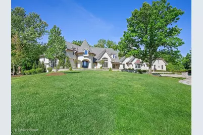 20 Natoma Drive, Oak Brook, IL 60523 - Photo 1