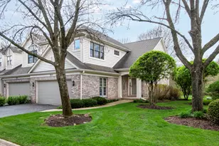 215 Wildflower Ln, La Grange, IL 60525 - Photo 2