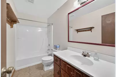 113 Ebbesen Street, Dekalb, IL 60115 - Photo 16