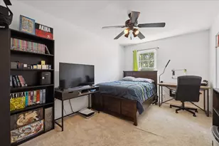 1116 Burnham Ct, Mundelein, IL 60060 - Photo 12