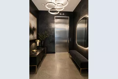 900 W Washington Boulevard #301, Chicago, IL 60607 - Photo 2