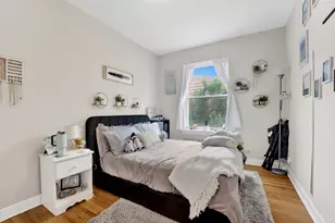 2456 N Hamlin Ave, Chicago, IL 60647 - Photo 12
