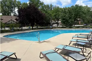 11211 Sycamore Ln, Palos Hills, IL 60465 - Photo 36