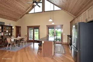 12505 Beaverton Rd, Poplar Grove, IL 61065 - Photo 8
