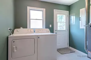115 Muriel Rd, Spring Grove, IL 60081 - Photo 14