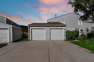 847 Oxford Pl, Wheeling, IL 60090 - Photo 4
