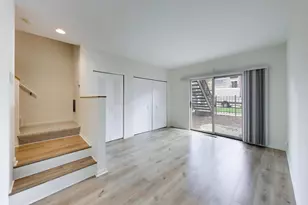 1806 W Argyle St, Chicago, IL 60640 - Photo 20