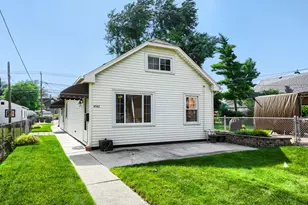 4142 Oak Park Ave, Stickney, IL 60402 - Photo 1
