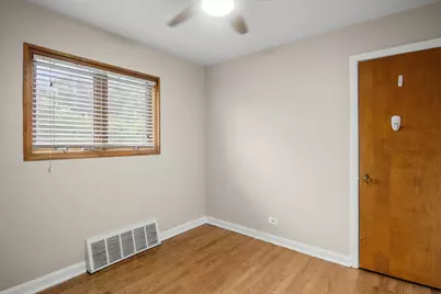 8043 Lake Street #1, River Forest, IL 60305 - Photo 12