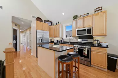 1717 W Nelson Avenue #3, Chicago, IL 60657 - Photo 6
