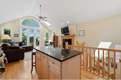 1717 W Nelson Avenue #3, Chicago, IL 60657 - Photo 8