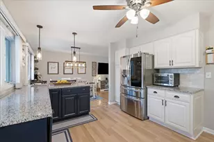 1049 E Fosket Dr, Palatine, IL 60074 - Photo 6