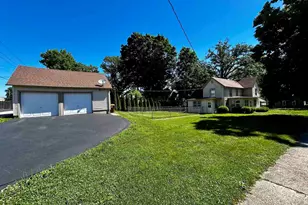307 Washington St, Rockford, IL 61104 - Photo 14