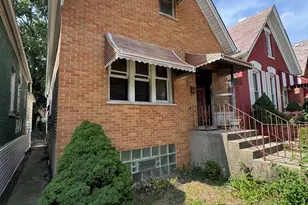 3236 S Leavitt St, Chicago, IL 60608 - Photo 2