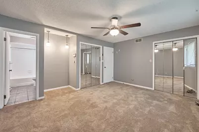 385 E 162nd Street, Harvey, IL 60426 - Photo 22