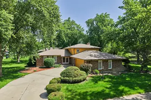 385 E 162nd St, Harvey, IL 60426 - Photo 1