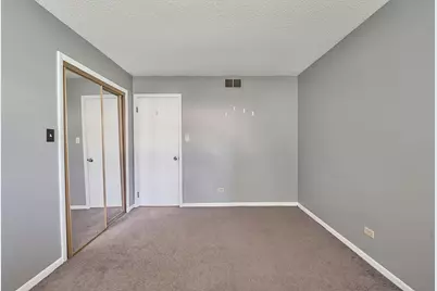 385 E 162nd Street, Harvey, IL 60426 - Photo 18