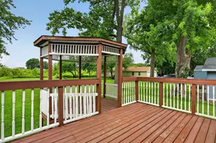 209 S East St, Gardner, IL 60424 - Photo 26