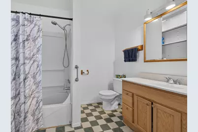 209 S East Street, Gardner, IL 60424 - Photo 22
