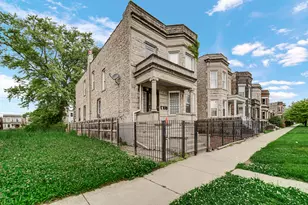 5744 S Green St, Chicago, IL 60621 - Photo 2