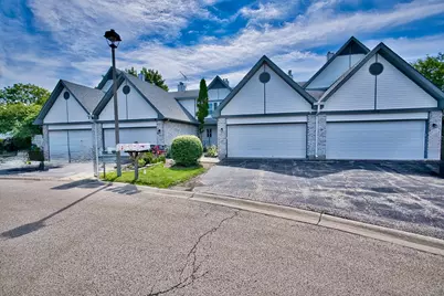 1506 Fernwood Court, Gurnee, IL 60031 - Photo 2