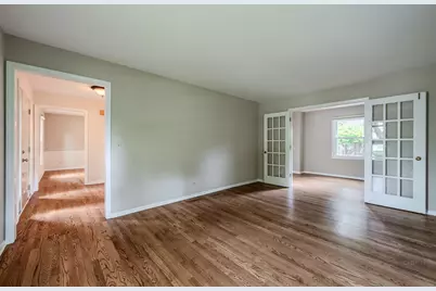 1612 Harris Lane, Naperville, IL 60565 - Photo 10