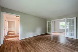 1612 Harris Ln, Naperville, IL 60565 - Photo 10