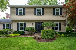 1612 Harris Ln, Naperville, IL 60565 - Photo 1