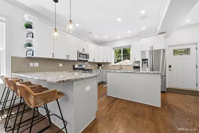 4146 N Kilbourn Avenue, Chicago, IL 60641 - Photo 6